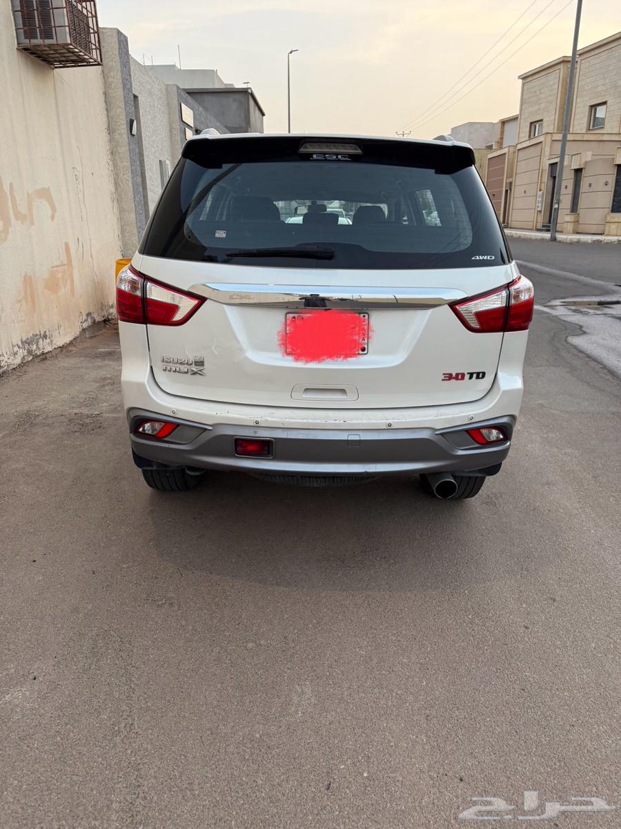 ايسوزو ام يو اكس 201963402042947971111