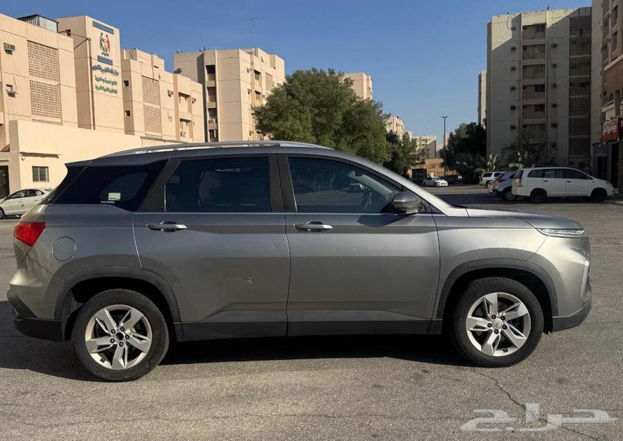 Chevrolet Captiva LT 2021 model, half option63402059189507113