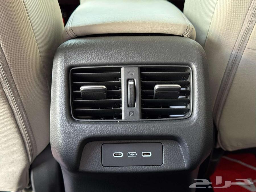 HONDA ZRV هوندا زي ار في فئة الاستاندر63400863347075112
