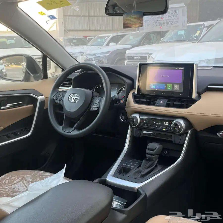 Toyota RAV4 XLE 2025 Cash and Installments63403571610241112