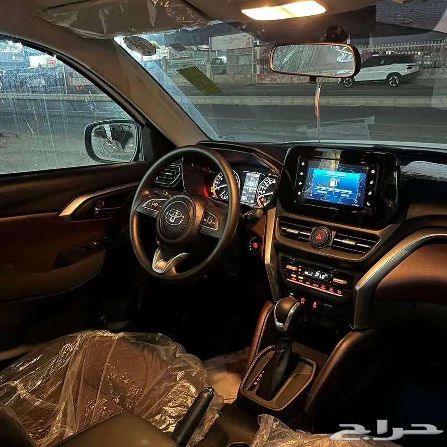 تويوتا أوربان كروزر 2025 - عروض الأقساط63403570622851111