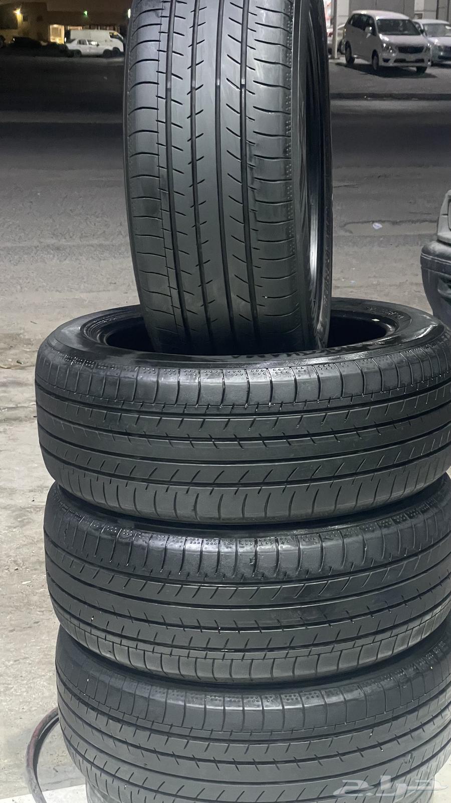 215 55 17كفرات يوكوهاما ياباني مستخدمة نظيفة جدا  ومشروطة63307672756609111