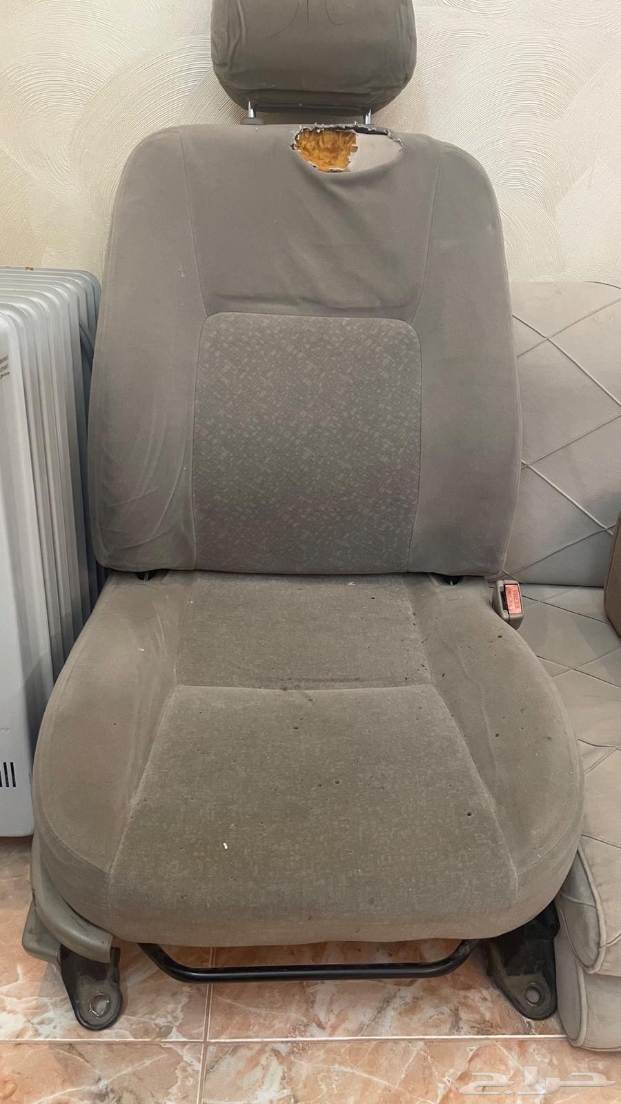 2003-2006 Camry Driver and Front Passenger Seat63398174822530111