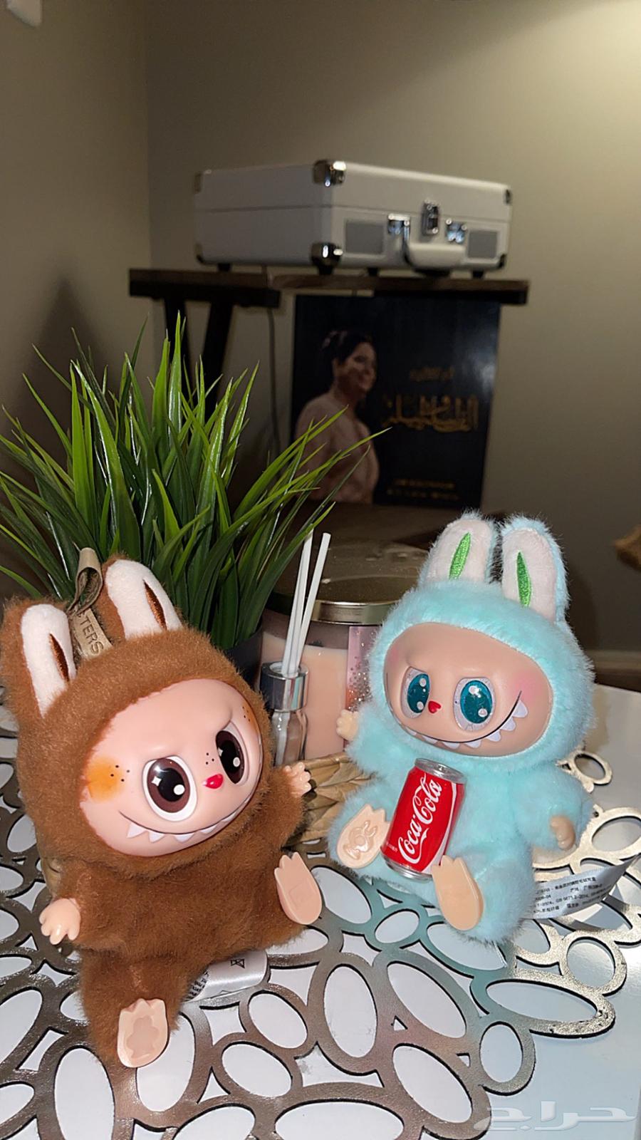 للبيع دميتين Pop Mart أصلية   إصدار نادر63391535238659110
