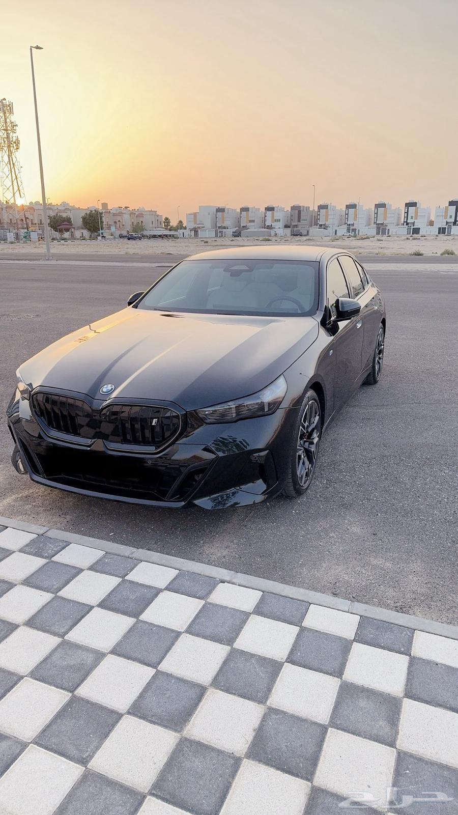 BMW i5 2024 Black Sapphire Metallic63399597428611111