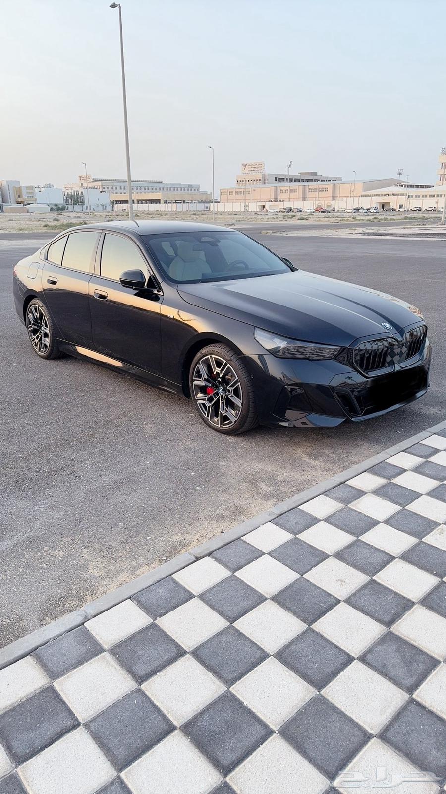 BMW i5 2024 Black Sapphire Metallic63399597428611113