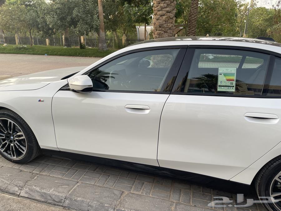 BMW 520i M 202463402074213377111