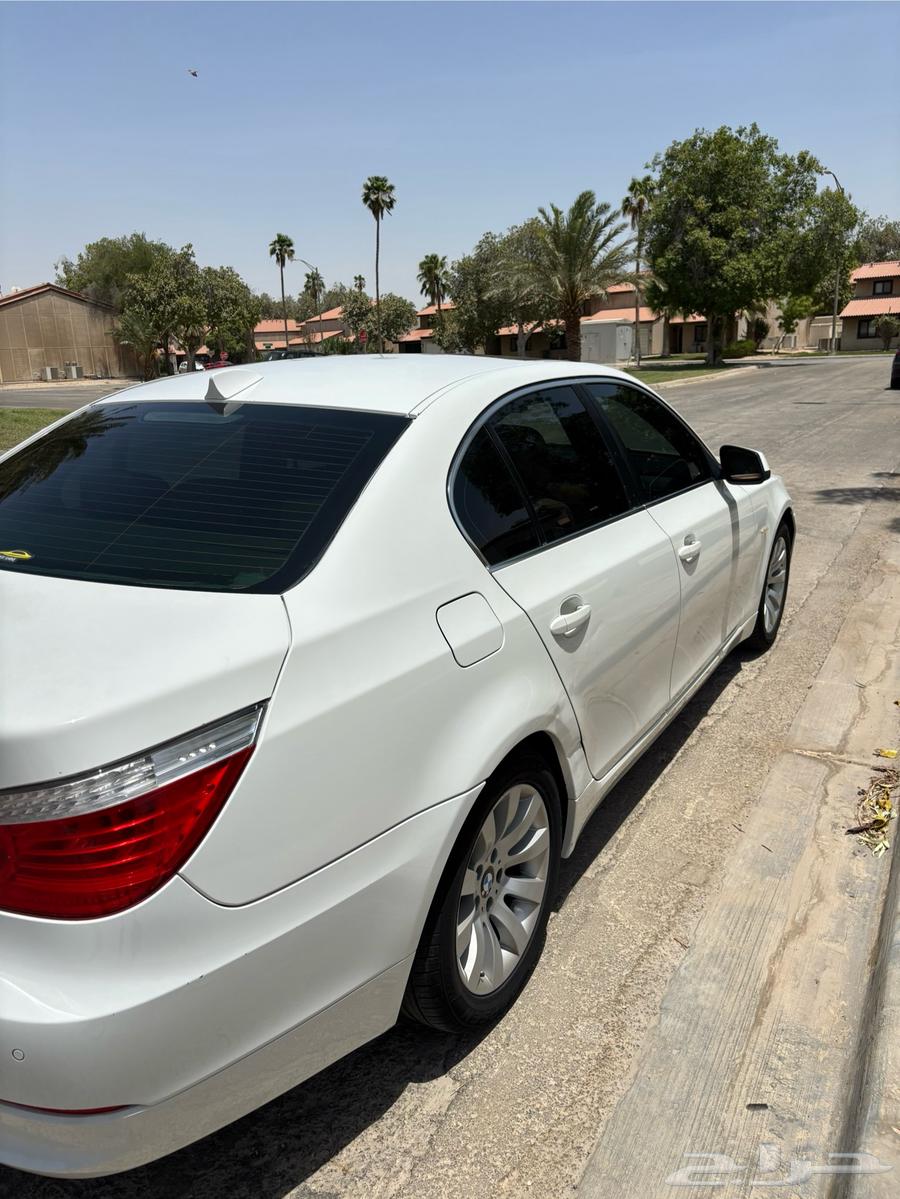 2010 بي إم دبليو 520i63396374358530112