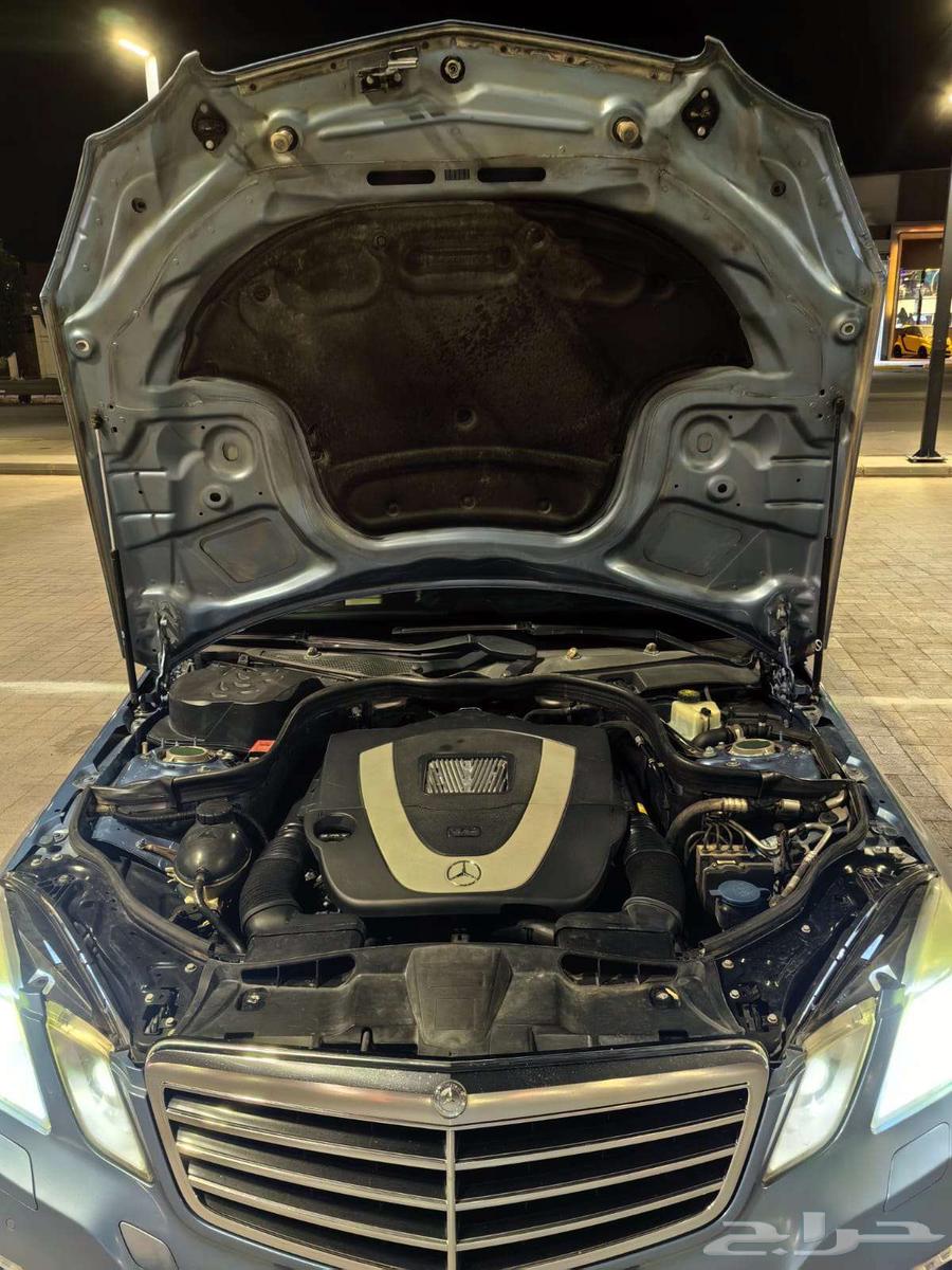 Mercedes, single owner, clean and fully maintained63394548948482112