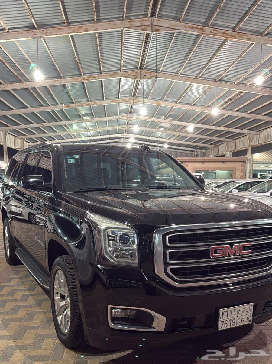 Yukon GMC 2015 long full black Saudi63380502328706111