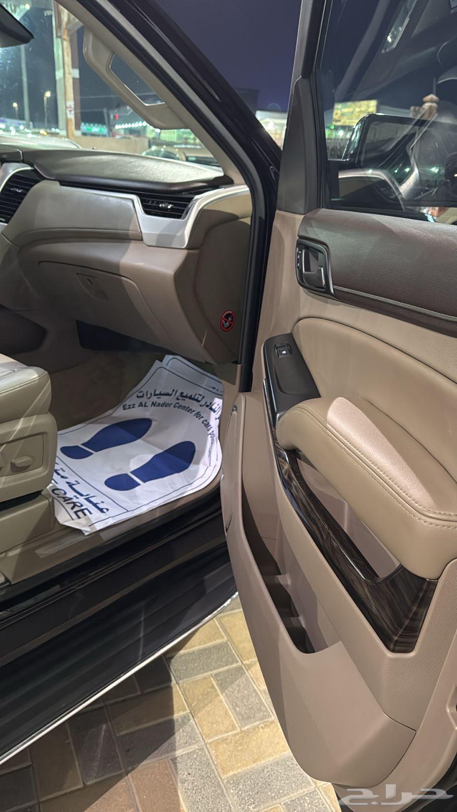 Yukon GMC 2015 long full black Saudi63380502328706114