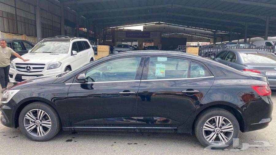 Renault Megane half full 202463398291945602111