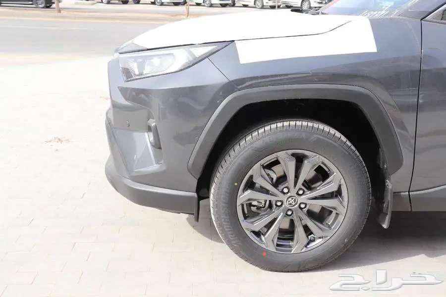 تويوتا راف فور xle63398283974787113