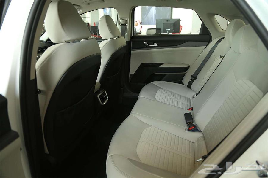 Kia K5 GL Retail 2025 Sporty Driving and Amazing Efficiency63396357379203114