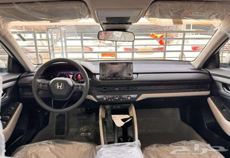 هوندا اكورد LX ستاندر 2025 سعودي وارد عبدالله هاشم63396444712833114