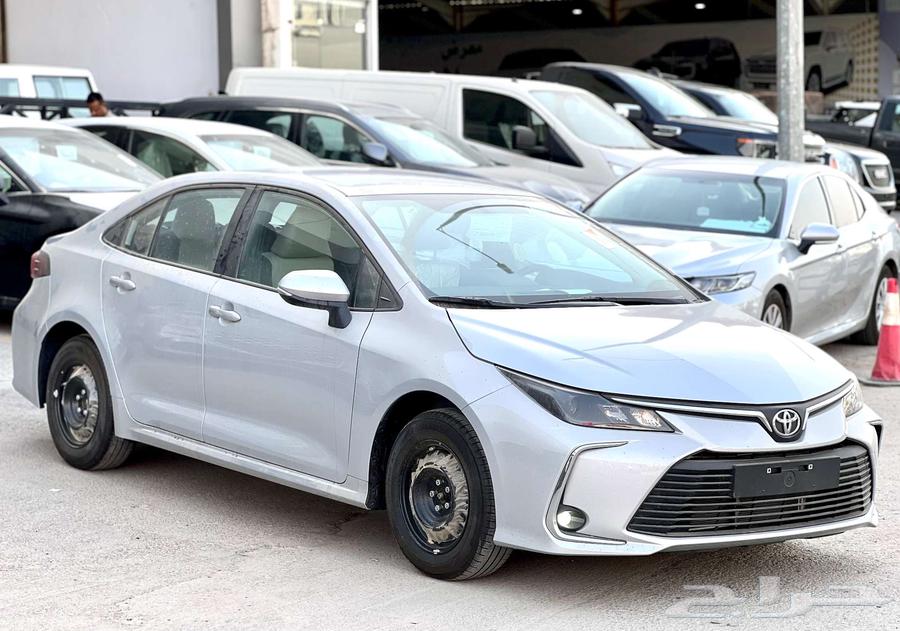 تويوتا كورولا XLI 2.0 طيس بنزين 202563396351881474112
