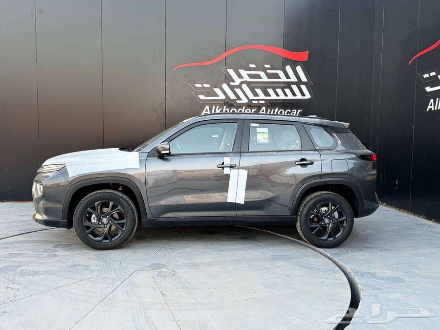 تويوتا اوربان كروزر GL 2025 الخضر للسيارات - خريص63398300754818113