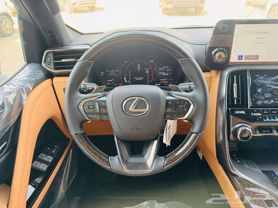 لكزس BB LX600 - 2025 بريمي اسود وابيض63396404874371113