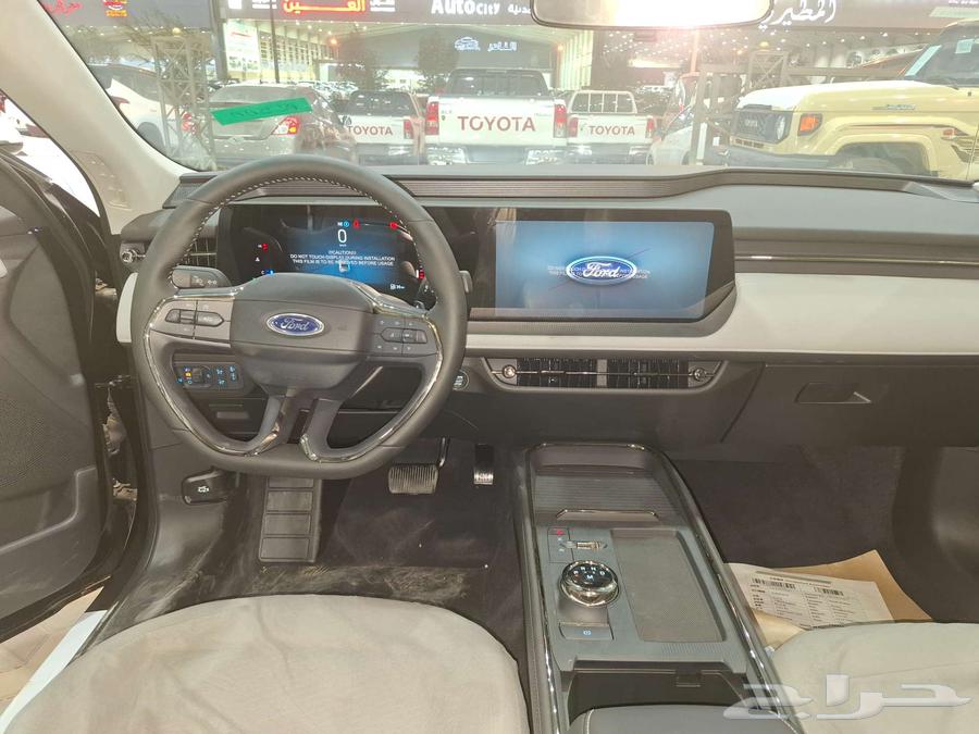 فورد تورس امبيانتى 2025 بنزين63396409400833111