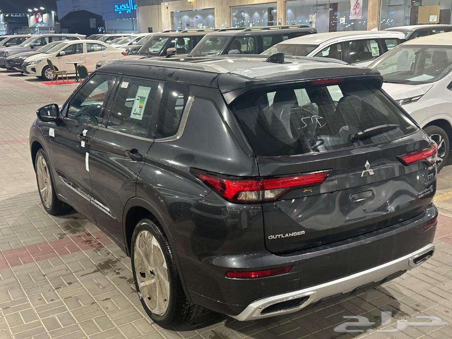 عرض خاص ميتسوبيشي اوتلاندر فل موديل 2025 بسعر 132250 الف63396411646593113