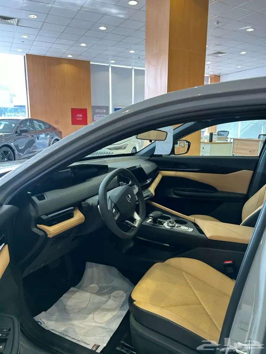 Changan UNI-V Lite 2025 Exclusive Unbeatable Price63391366827906114