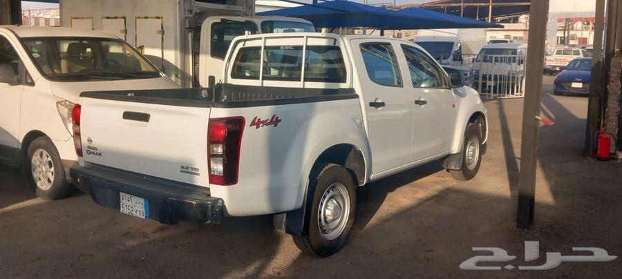 I wanted two Isuzu 2022 double cabs.63389818303105111