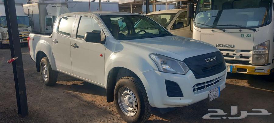 I wanted two Isuzu 2022 double cabs.633898183031051113