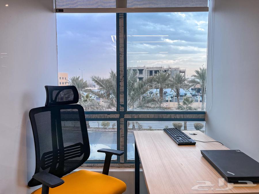 مكاتب مجهزة بالكامل للايجار   مستودعات   مواقف63381258095234111
