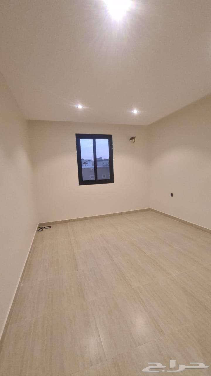 شقق وملاحق بالبيعة باسعار تبدا من 570 الف الى 620 الف63381161878659111