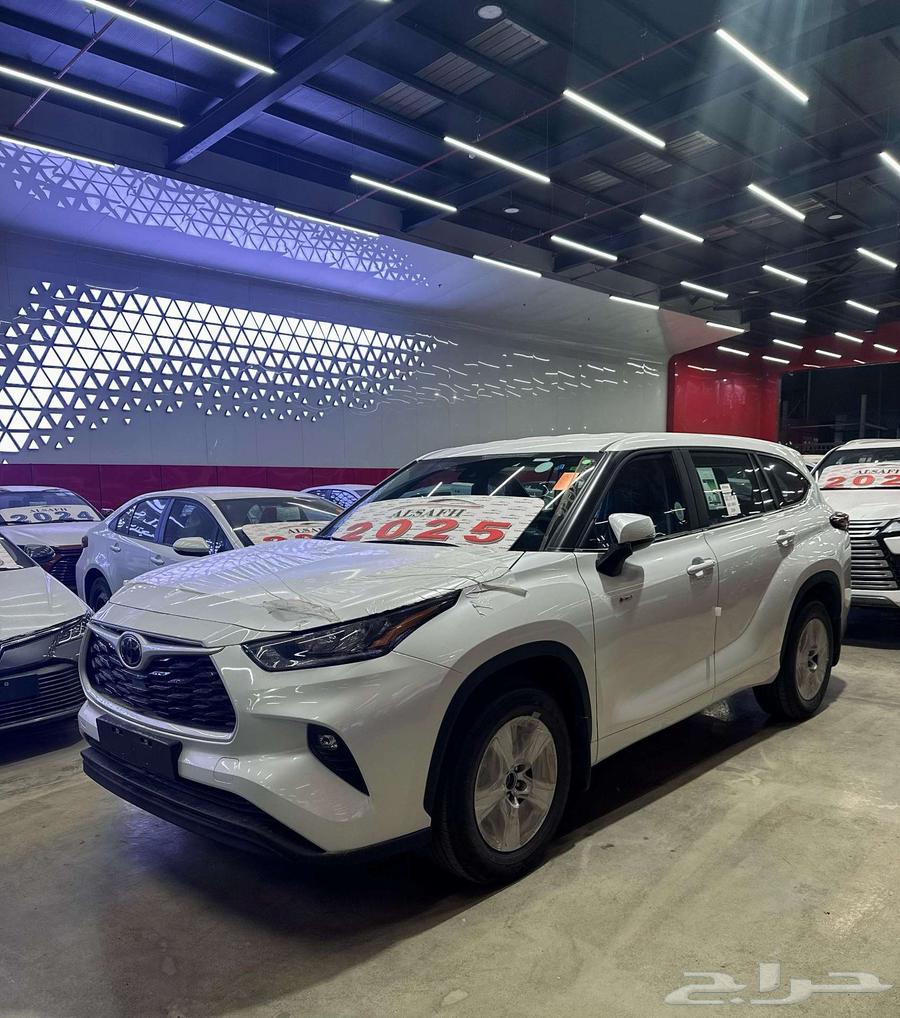 تويوتا هايلاندر LE HEV 4x2 موديل 2025 الجديده الاقل سعرا633885915025941124