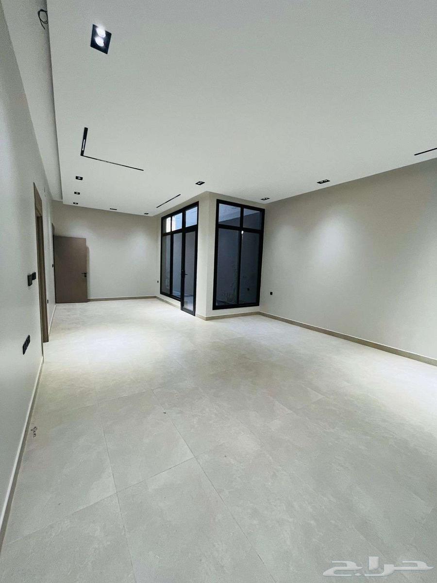 للبيع دور أرضي في الرياض حي قرطبة   عرض رقم H111363381159467778111
