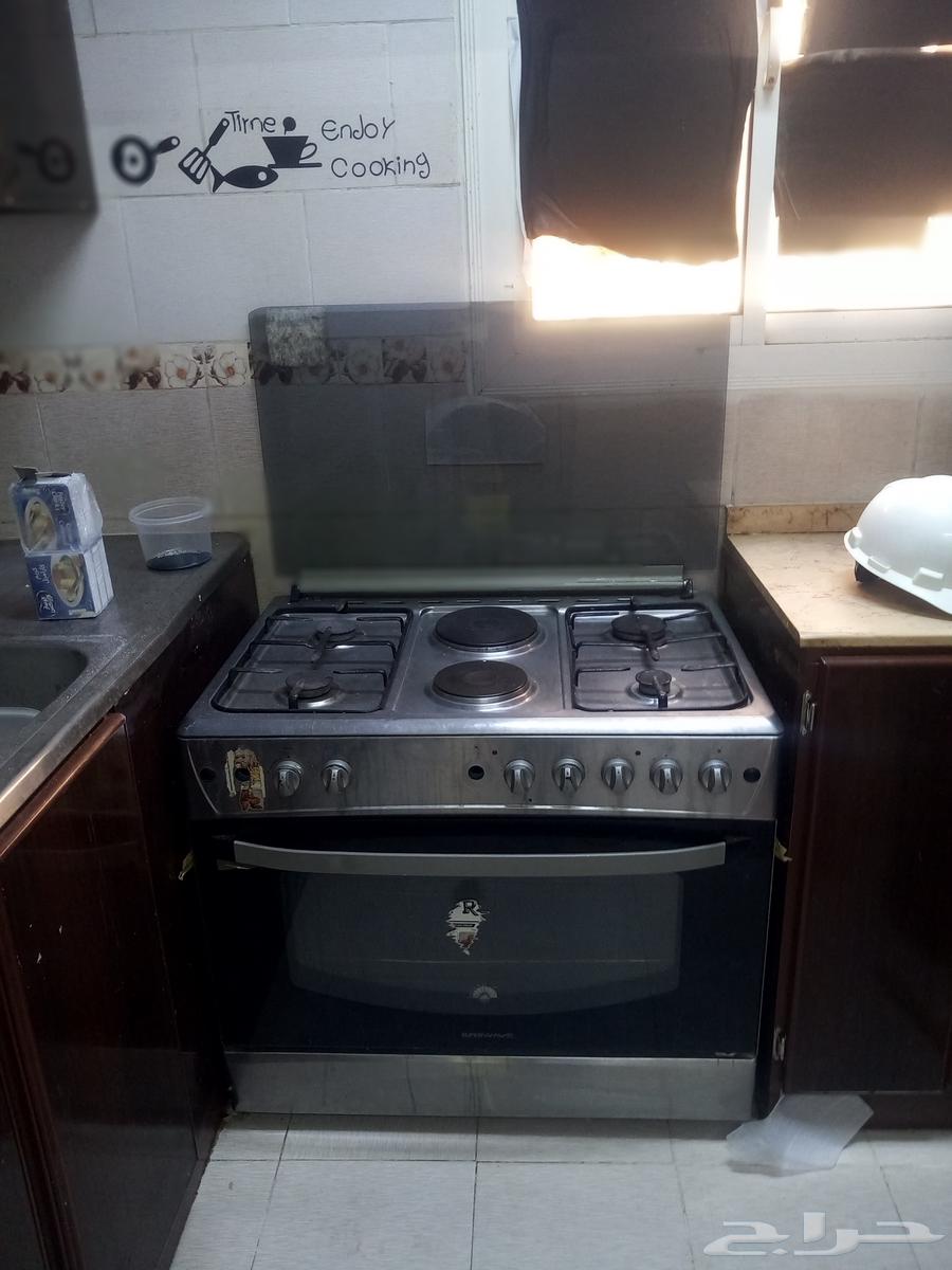 A refrigerator, cupboard, gas, kitchen, and living room for sale at the mine.63438689946881112
