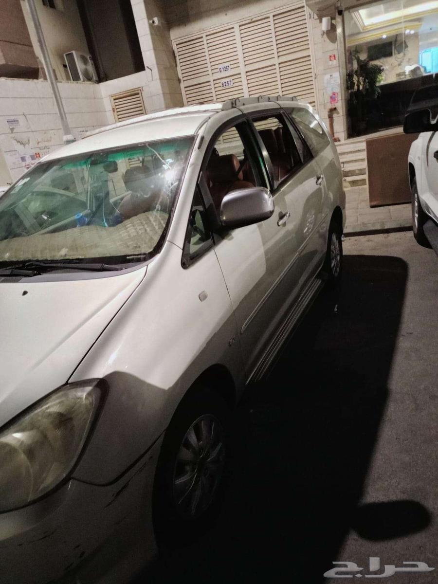 تويوتا انوفا 2010 للبيع63384009724675111