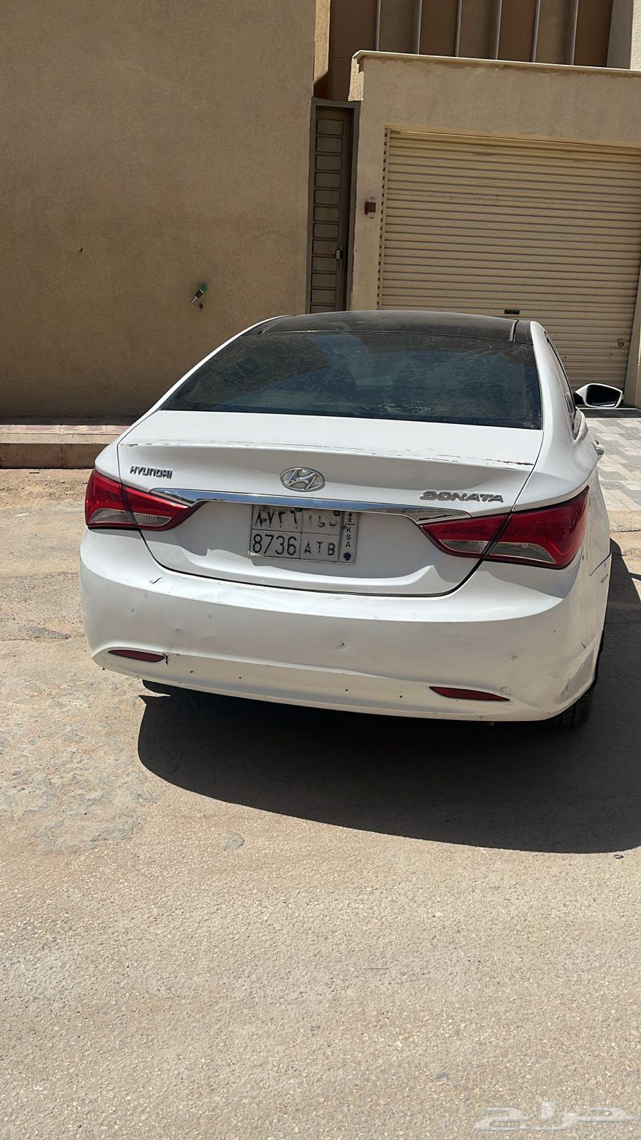 للبيع سوناتا الحد 15 الف63388835188737111