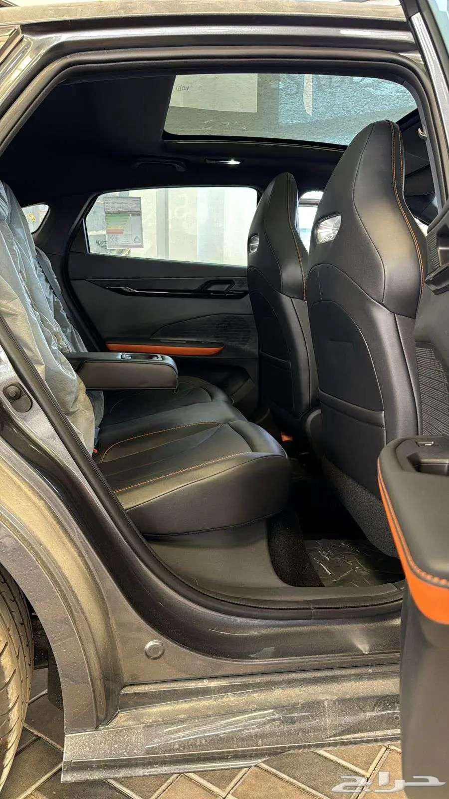 Changan Uni with 2000CC camera radar, Saudi, 2026-8750063387216174593113