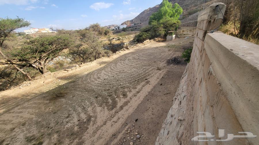 For sale: Agricultural land north of Abha city, Al-Malaha village, Al-Samar district.63381161358466112
