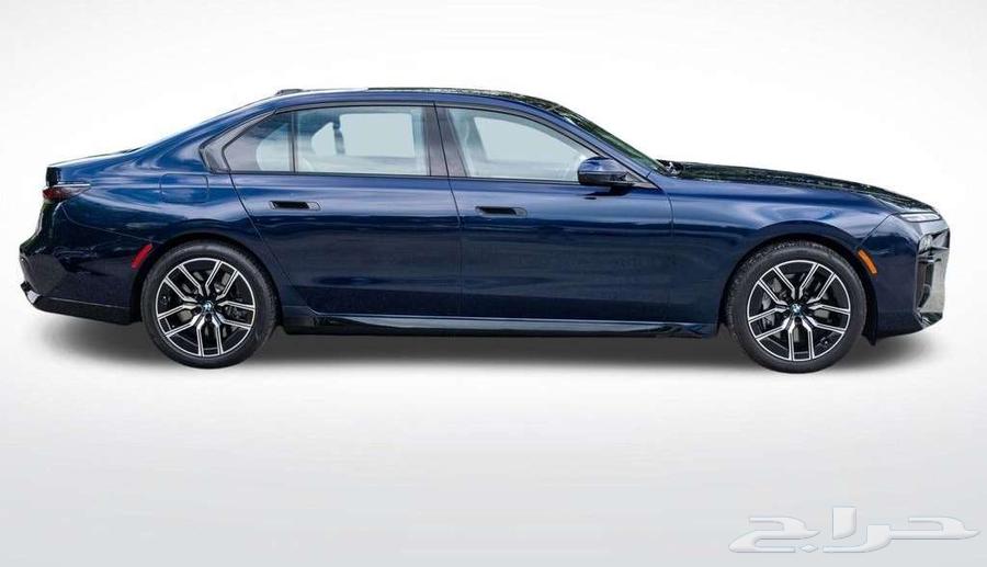 BMW 760i - 2023 - 20,800 km63386985340418112