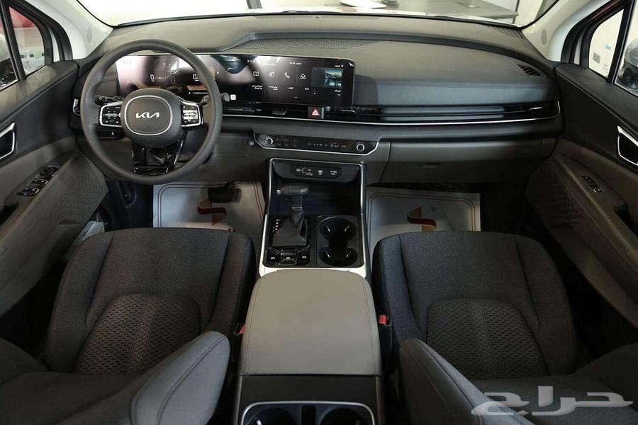 Kia Carnival GL 2025 Power and Space63386351684866114