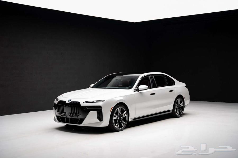 BMW 7 Series Sedan 740i - 2023 - 59,300 km633817058160651122