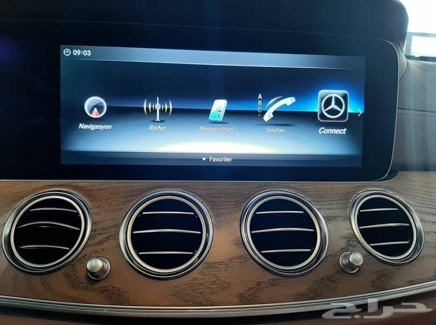 مرسيدس E class كومند ترفيهي 201863388887657603114
