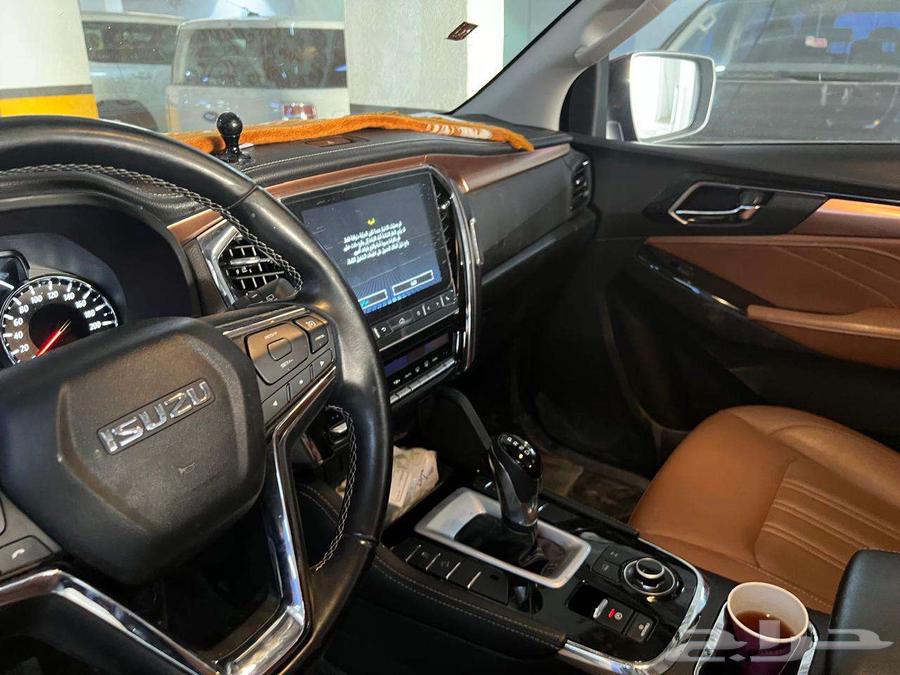 ايسوزو 2023 قير اوتماتيك ديزل63386506903554113