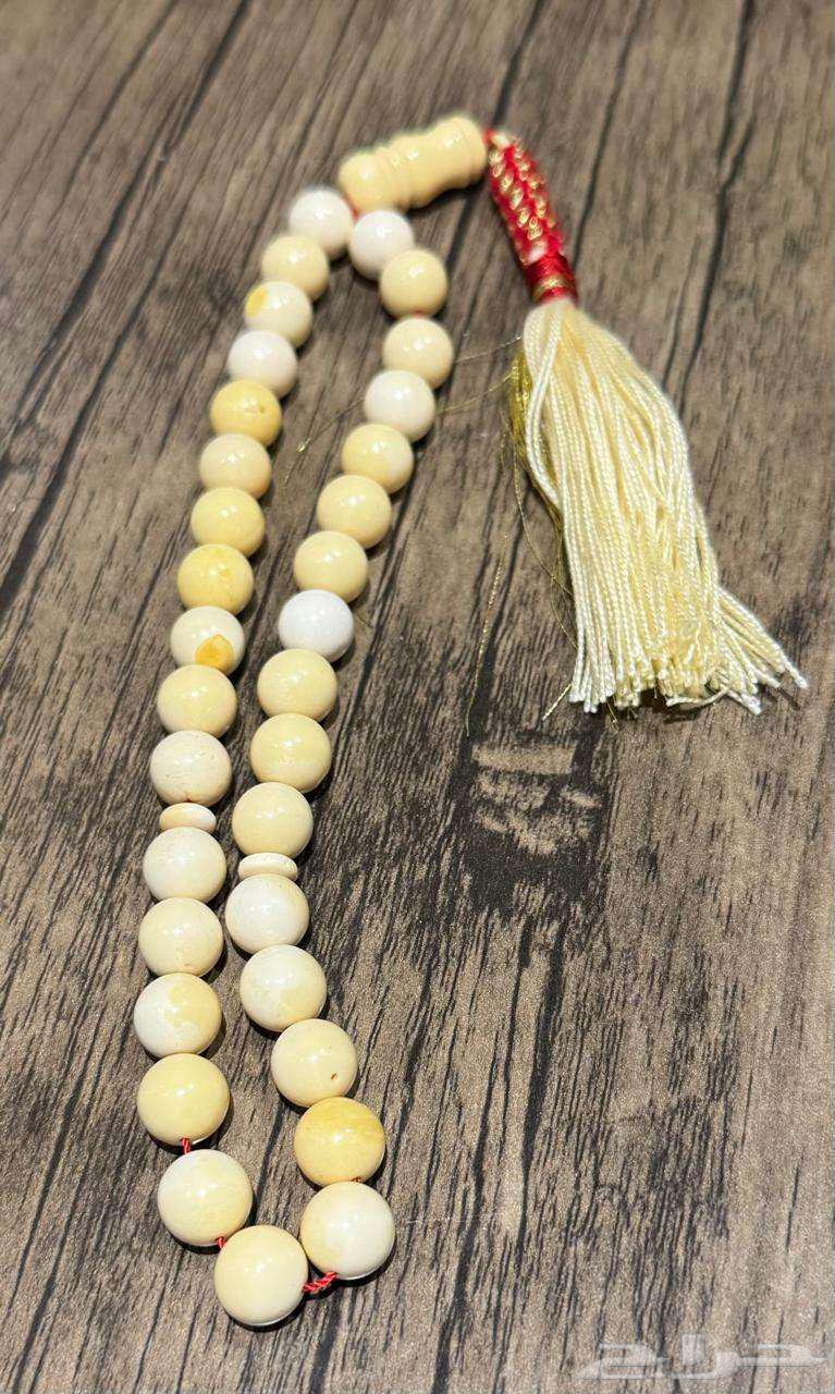 Various prayer beads63618189989763111