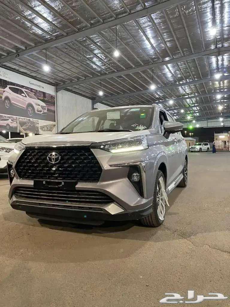 Toyota-Vellfire-GLX-Saudi-2025-Card-202563617725220354111
