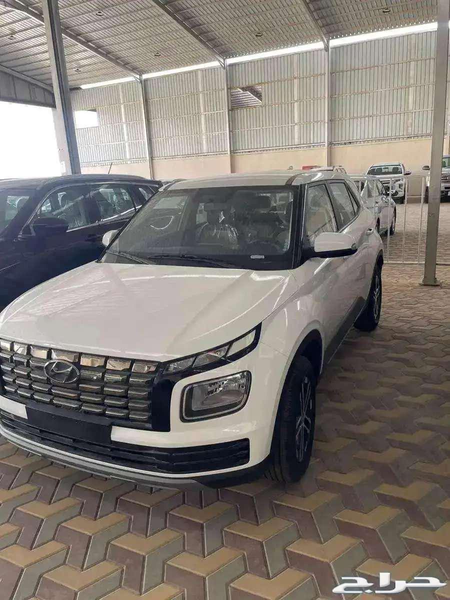Hyundai - Venue - Smart 2025 priced at 58,000 including tax63381860618115111