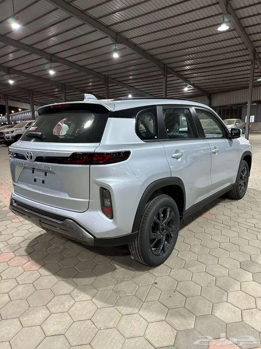 Toyota Urban GL 2025 model with installments starting at 981 SAR63381439381121114