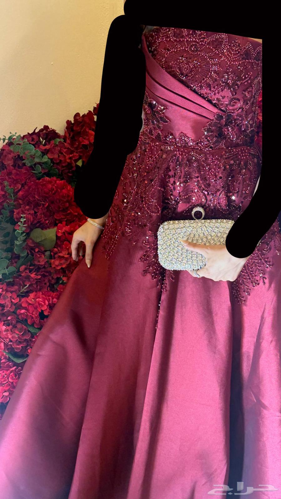 Red burgundy evening dress 200 SAR63381272533377112