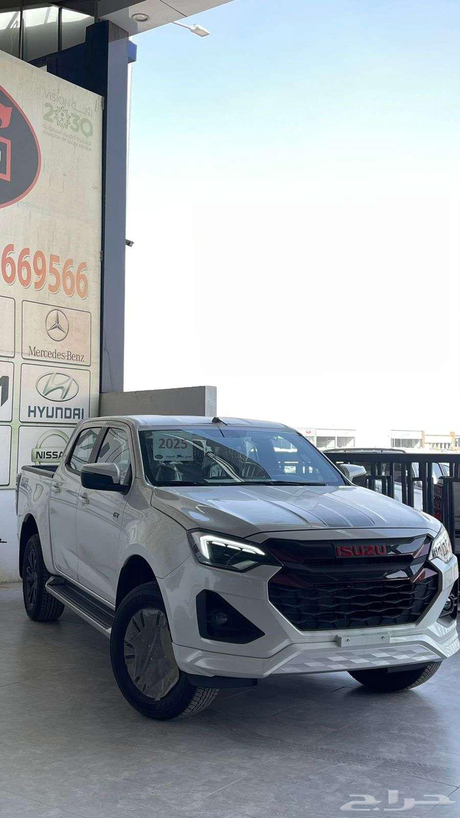 Isuzu D-Max GT Full Option 2025 at the Lowest Prices63617725172355113