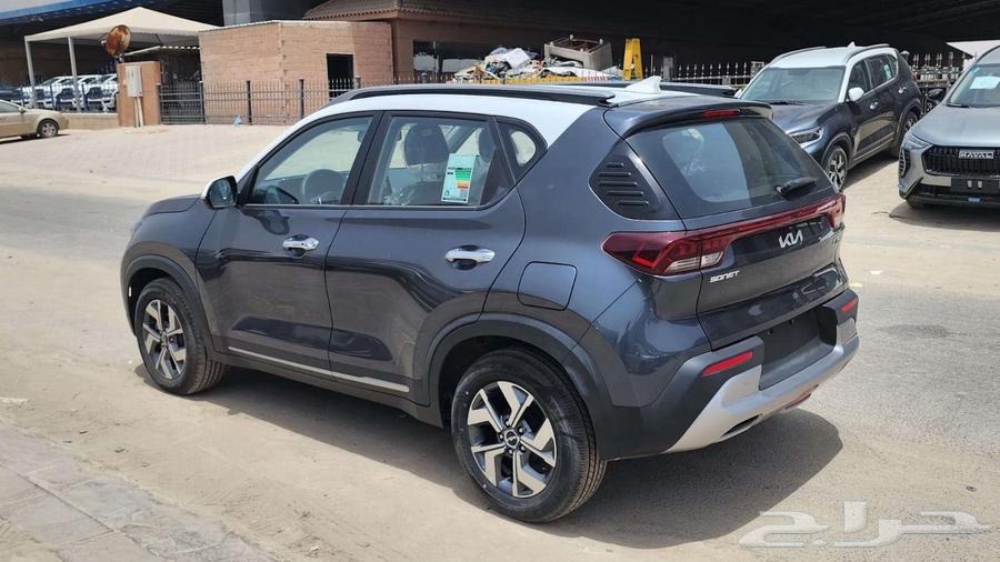 Kia Sonet 2023 offers and driving discounts for cars63382910893571114