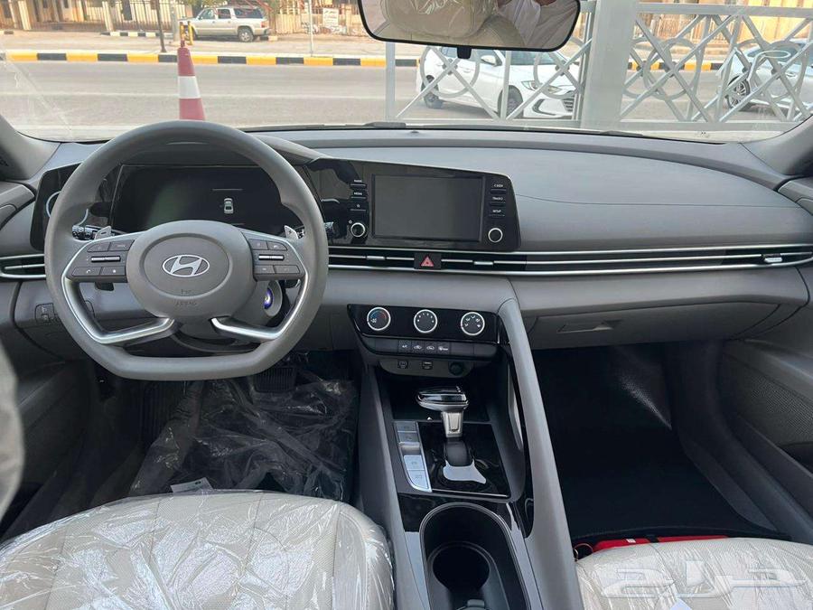 Hyundai Elantra 2000 cc Smart 202563382107054850114