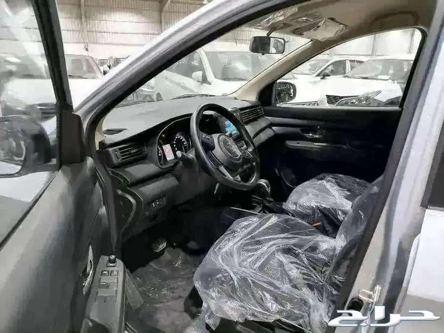 سوزوكي ارتيجا 2025 استاندر63381979958146114